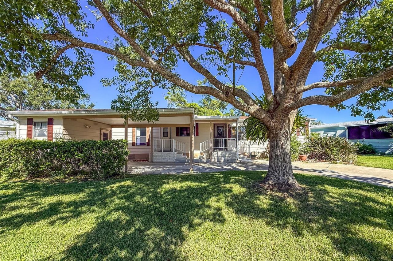 99 Meadow Circle, Ellenton, FL 34222 Main Photo