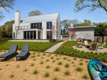 6370 Skunk Lane, Cutchogue, NY 11935