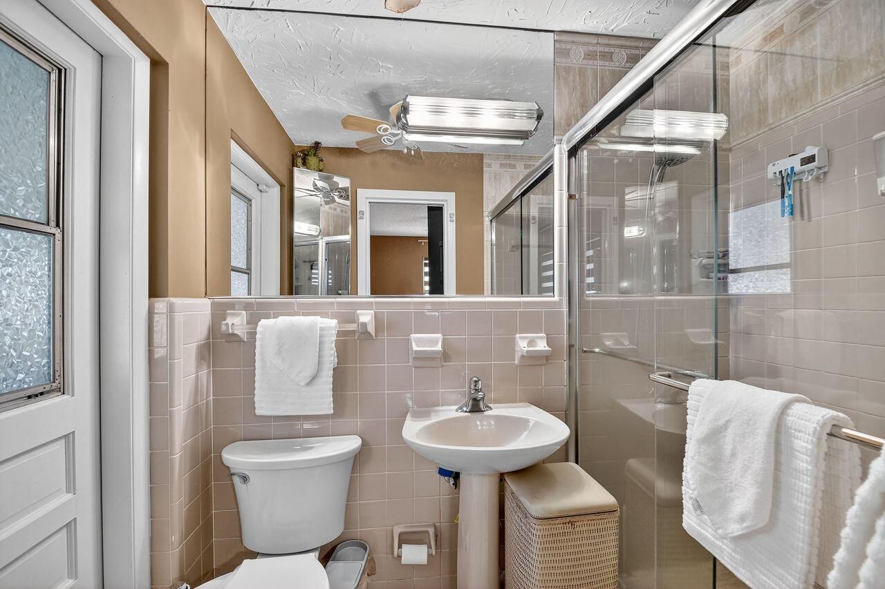 133 Greenbrier Drive, Palm Springs, FL 33461 Photo