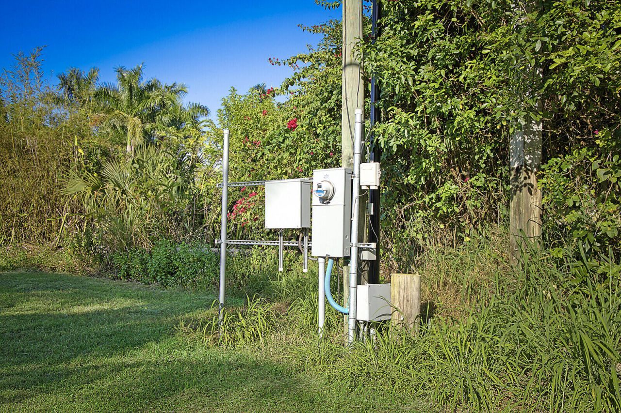 3057 D Road, Loxahatchee Groves, FL 33470 Photo