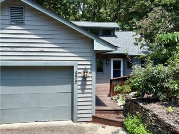 435 Chester Woods Court, High Point, NC 27262