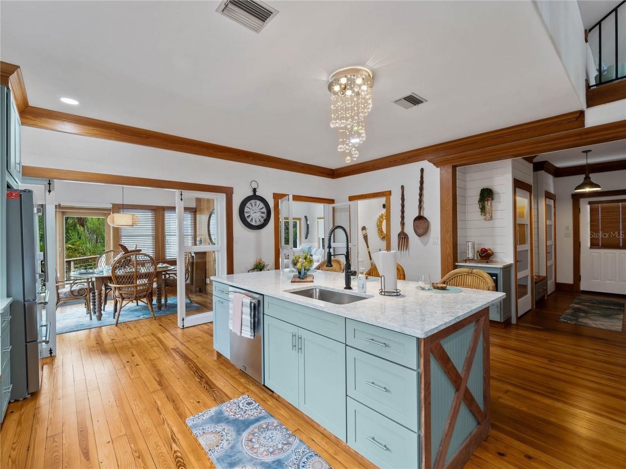 713 Eagle Point Drive, Venice, FL 34285 Photo