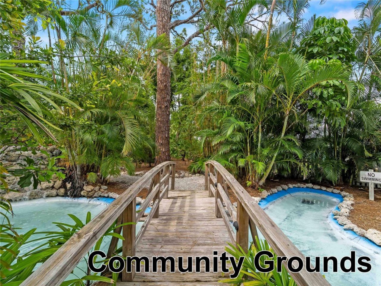 713 Eagle Point Drive, Venice, FL 34285 Photo