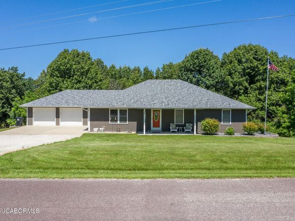 12085 COUNTY RD 4037, Holts Summit, MO 65043