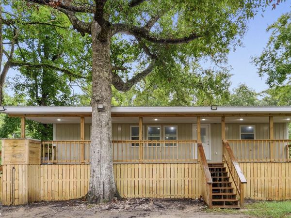 2109 Pascagoula River Drive, Lucedale, MS 39452