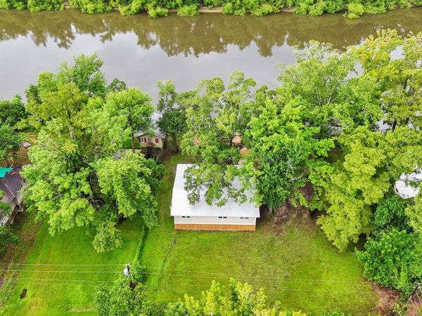 2109 Pascagoula River Drive, Lucedale, MS 39452