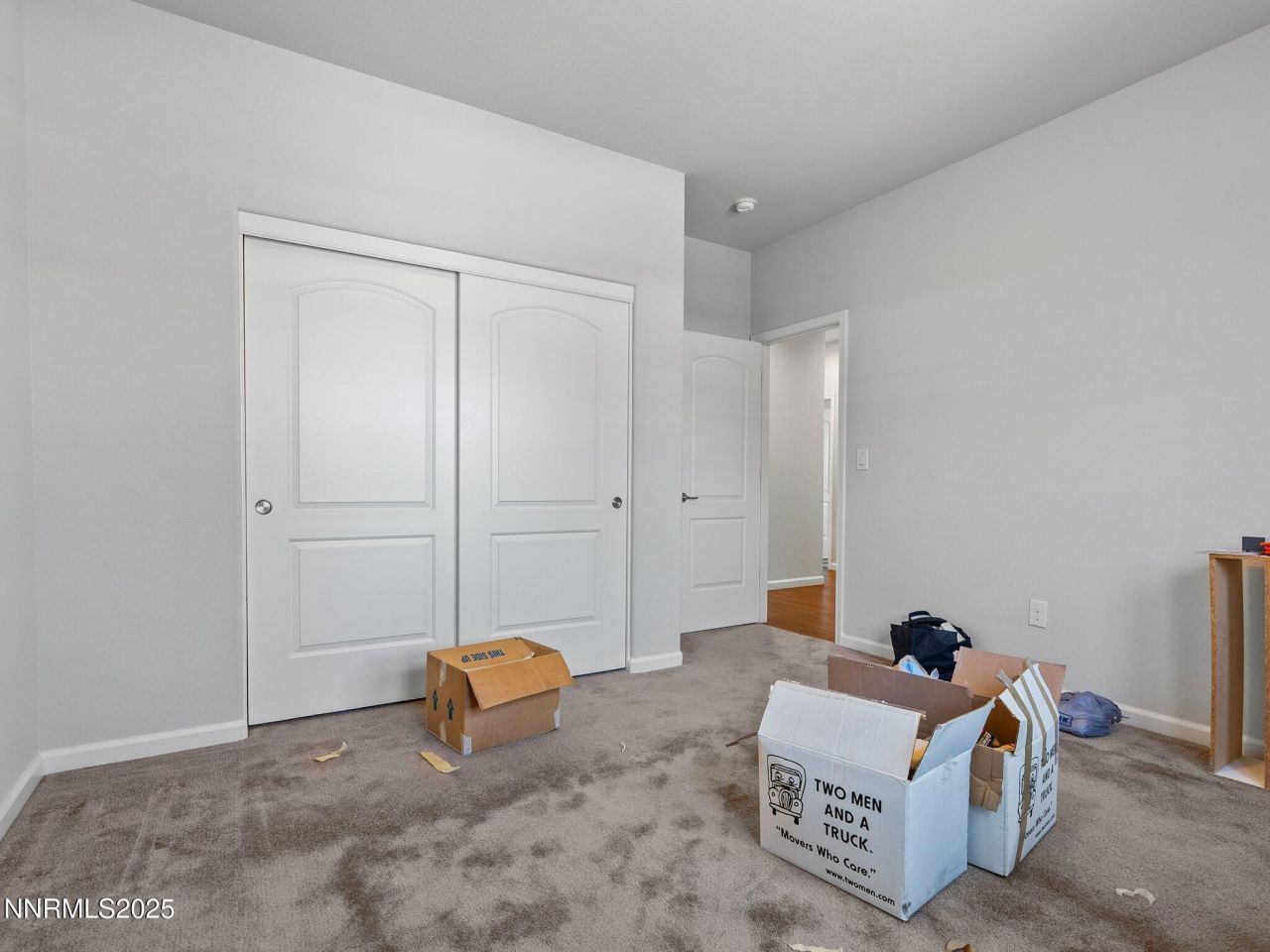 242 Red Oak Drive, Fernley, NV 89408 Photo