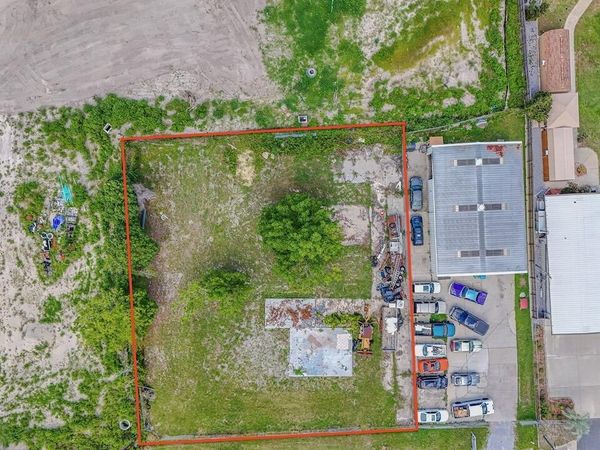 1611 Transmitter Road, Panama City, FL 32404