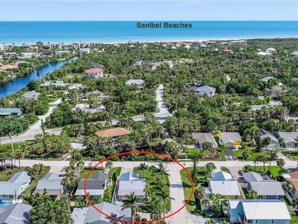 1657 Atlanta Plaza DR, SANIBEL, FL 33957