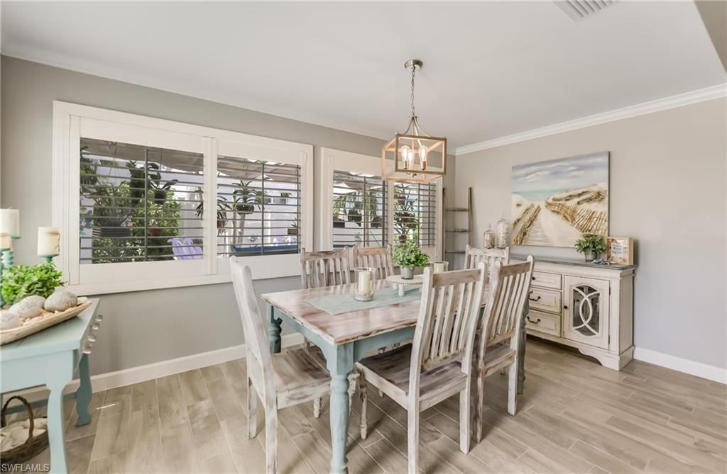 1657 Atlanta Plaza Dr, Sanibel, FL 33957 Photo