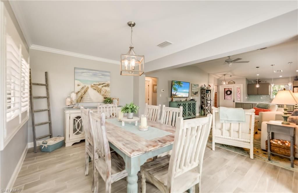 1657 Atlanta Plaza Dr, Sanibel, FL 33957 Photo