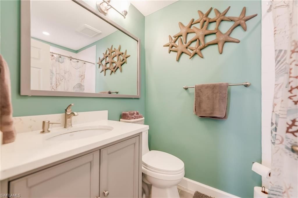 1657 Atlanta Plaza Dr, Sanibel, FL 33957 Photo