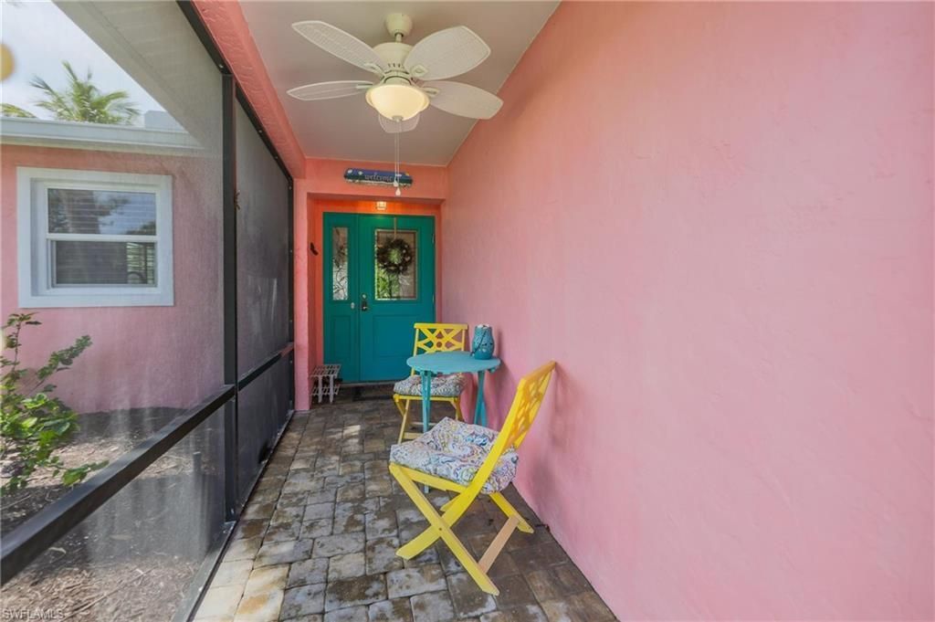 1657 Atlanta Plaza Dr, Sanibel, FL 33957 Photo