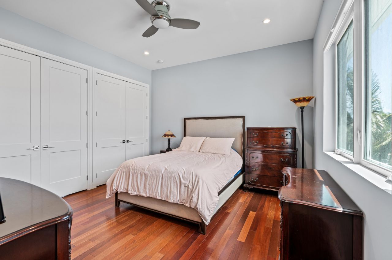 807 Dover Street, Boca Raton, FL 33487 Photo