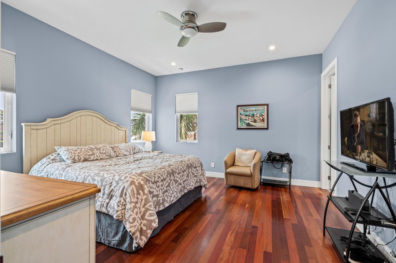 807 Dover Street, Boca Raton, FL 33487 Photo