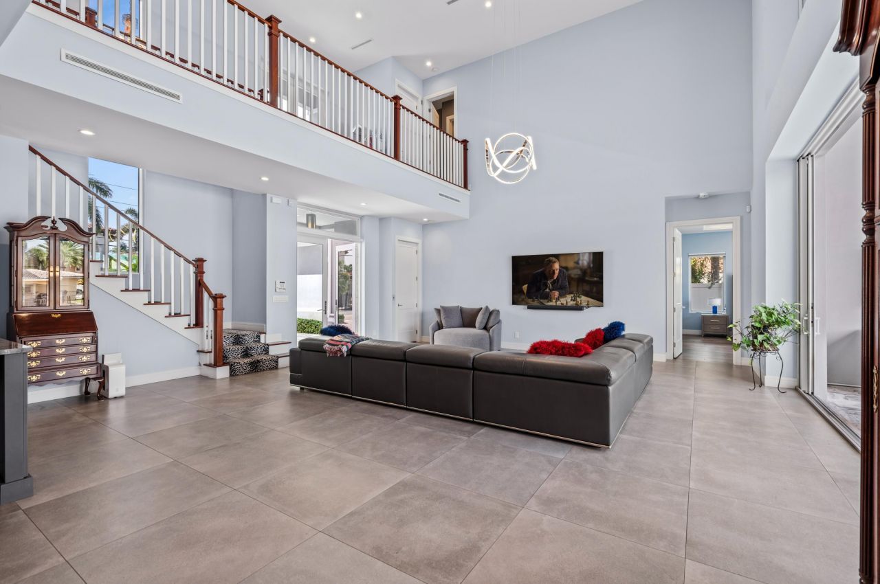 807 Dover Street, Boca Raton, FL 33487 Photo