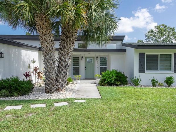 2713 RENATTA DRIVE, BELLEAIR BLUFFS, FL 33770