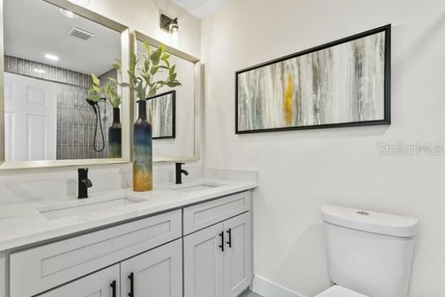 2713 Renatta Drive, Belleair Bluffs, FL 33770 Photo