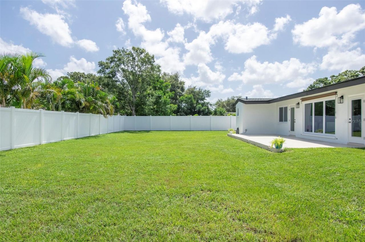 2713 Renatta Drive, Belleair Bluffs, FL 33770 Photo