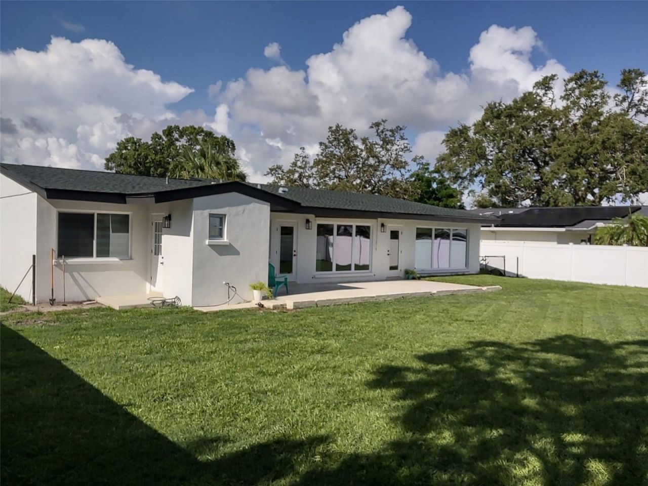 2713 Renatta Drive, Belleair Bluffs, FL 33770 Photo