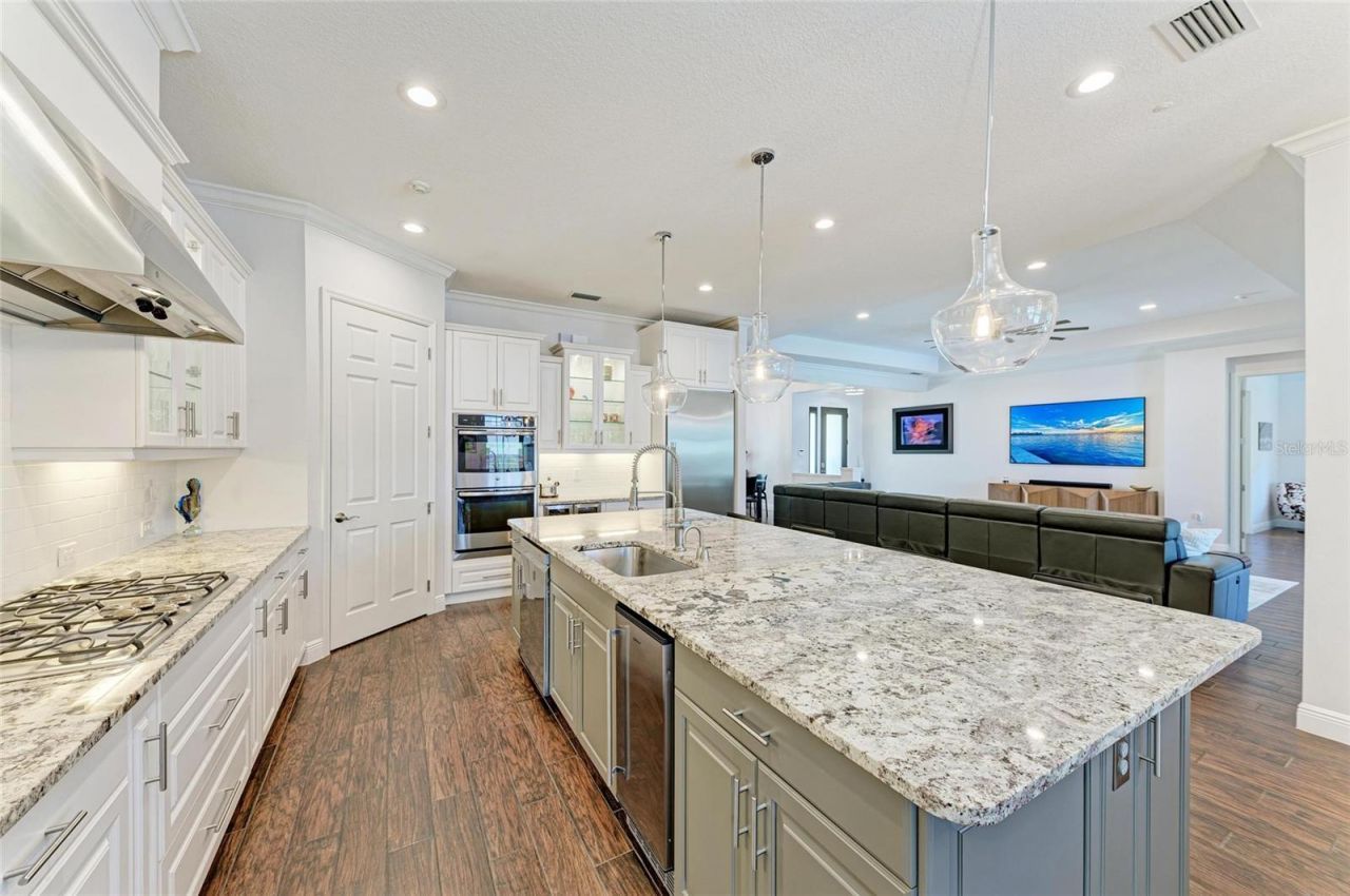 544 Fore Drive, Bradenton, FL 34208 Photo