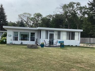 6024 Port Austin Road, Caseville, MI 48725