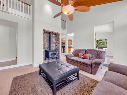 126 Peninsula Drive, Lake Almanor, CA 96137 Photo