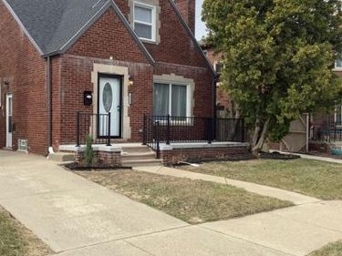 18257 KENTUCKY Street, Detroit, MI 48221