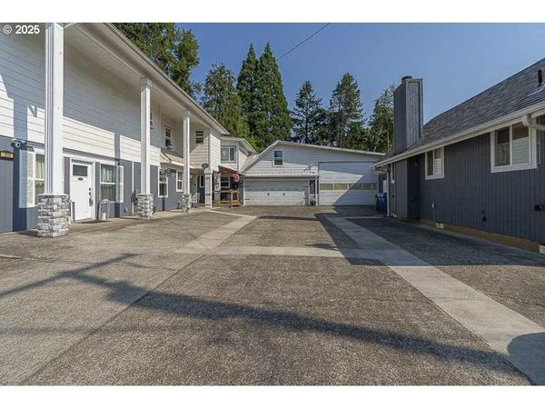 211 SUNSET AVE, Keizer, OR 97303