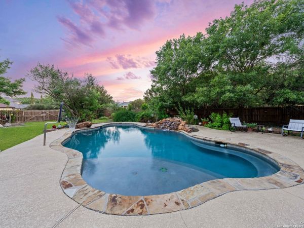 30900 Woodbine Way, Boerne, TX 78015