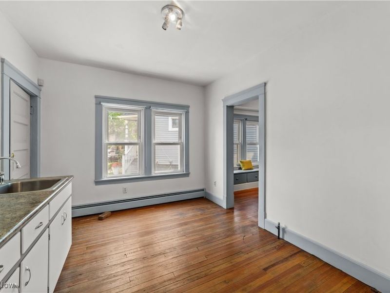 2280 W 10th Street, Cleveland, OH 44113 Photo 11