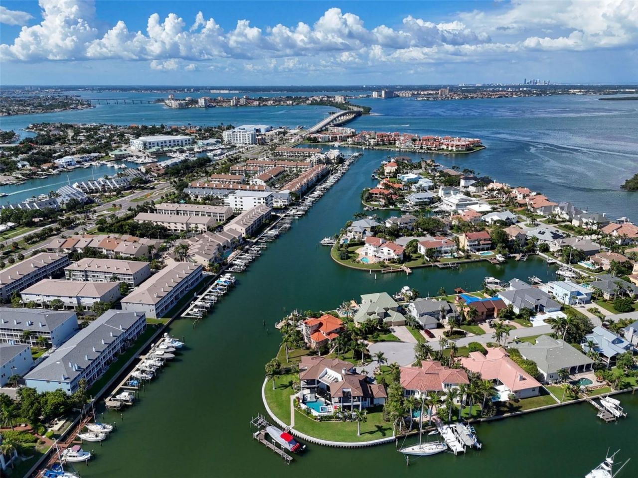 206 6th Street E, Tierra Verde, FL 33715 Photo