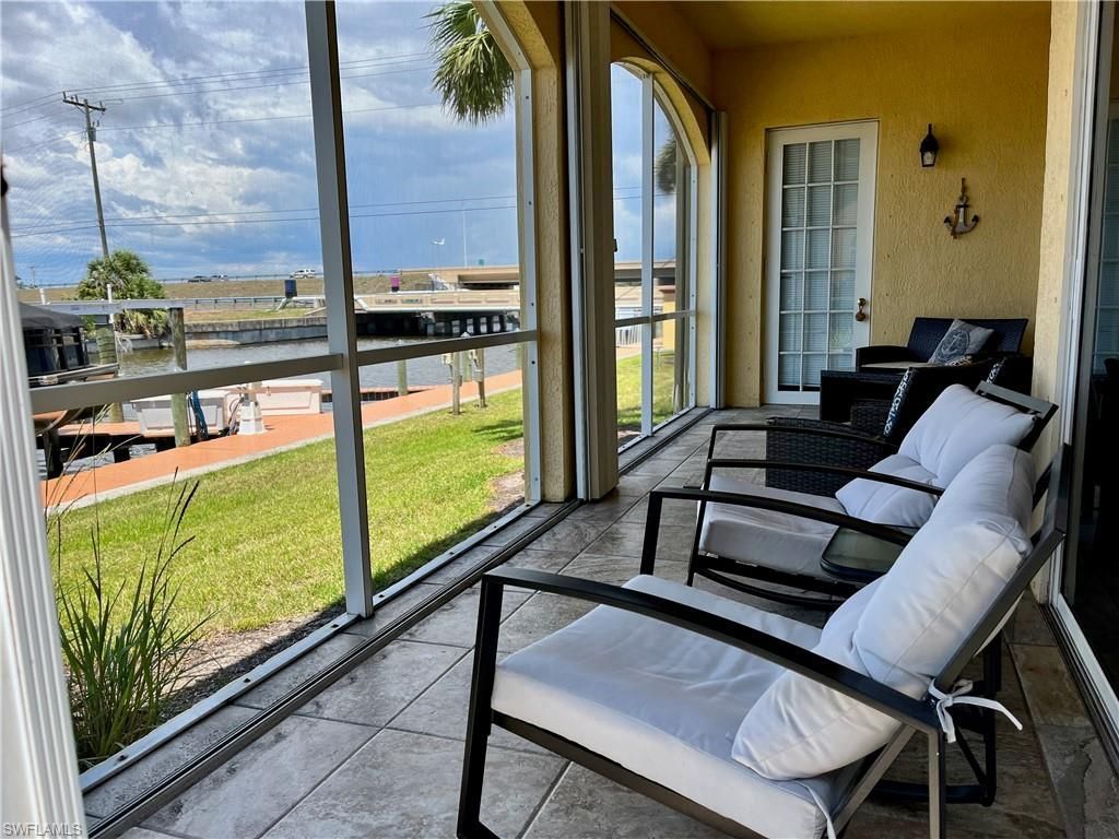 174 Shadroe Cove Cir, Unit 1001, Cape Coral, FL 33991 Photo