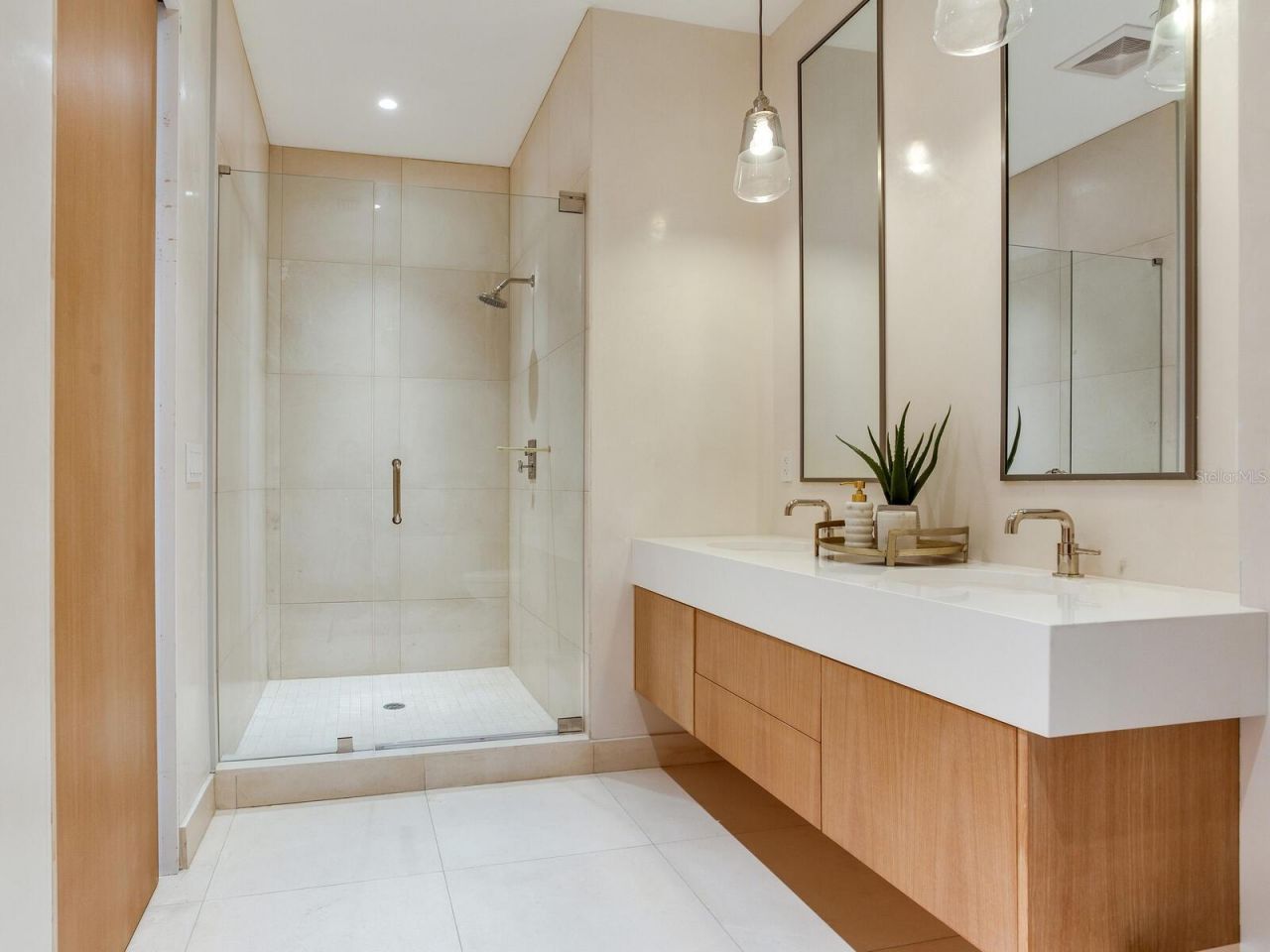 1209 E Cumberland Avenue, Unit 2902, Tampa, FL 33602 Photo