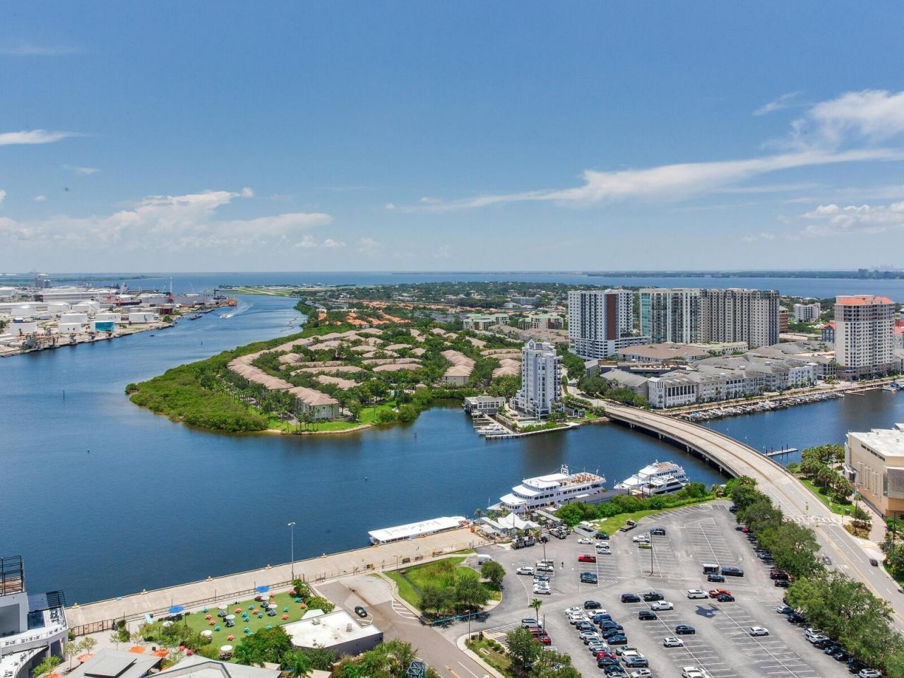 1209 E Cumberland Avenue, Unit 2902, Tampa, FL 33602 Photo