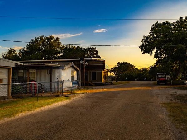 4705 Fox Hollow Road, Unit 30, Graham, TX 76450