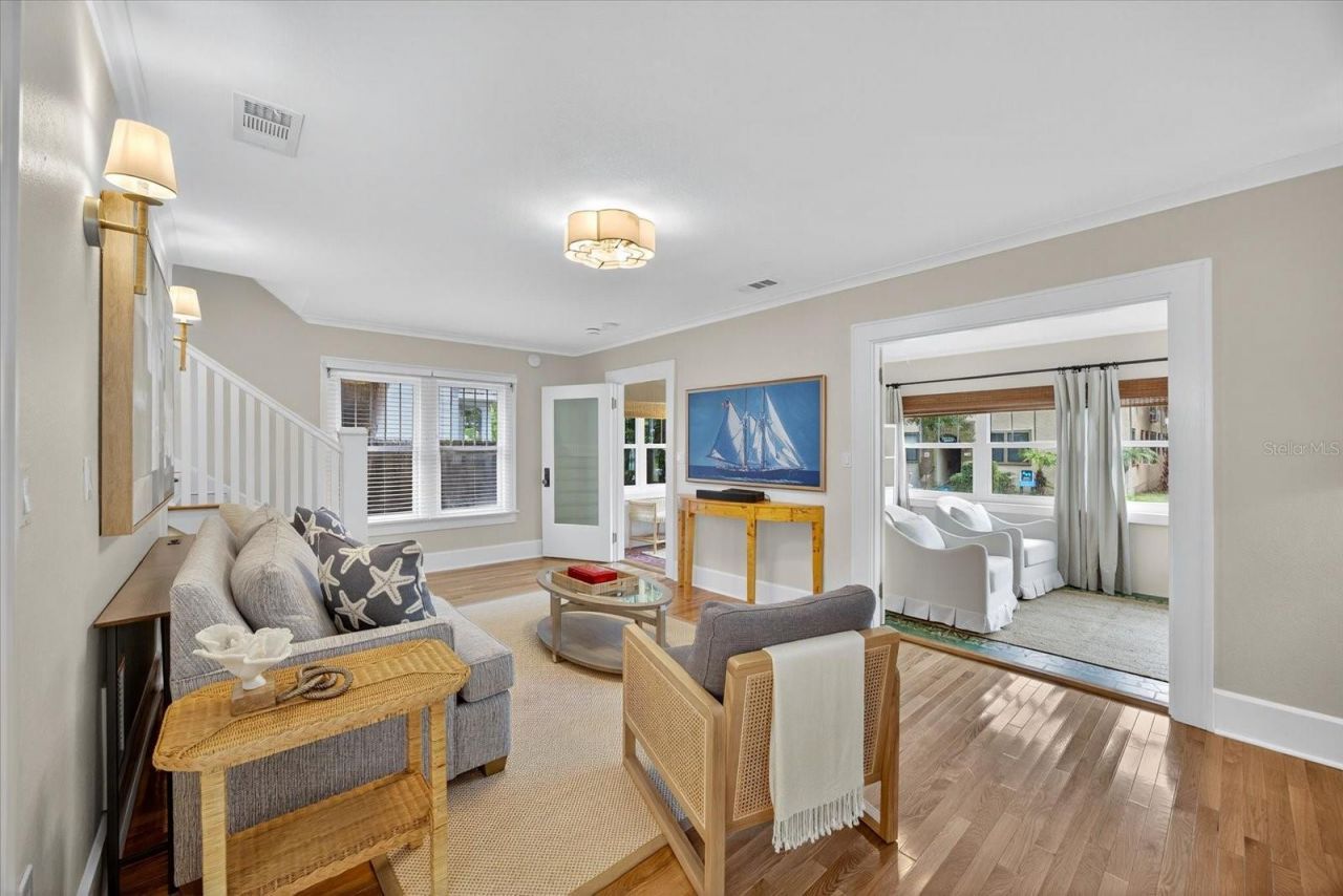 221 13th Avenue Ne, Saint Petersburg, FL 33701 Photo