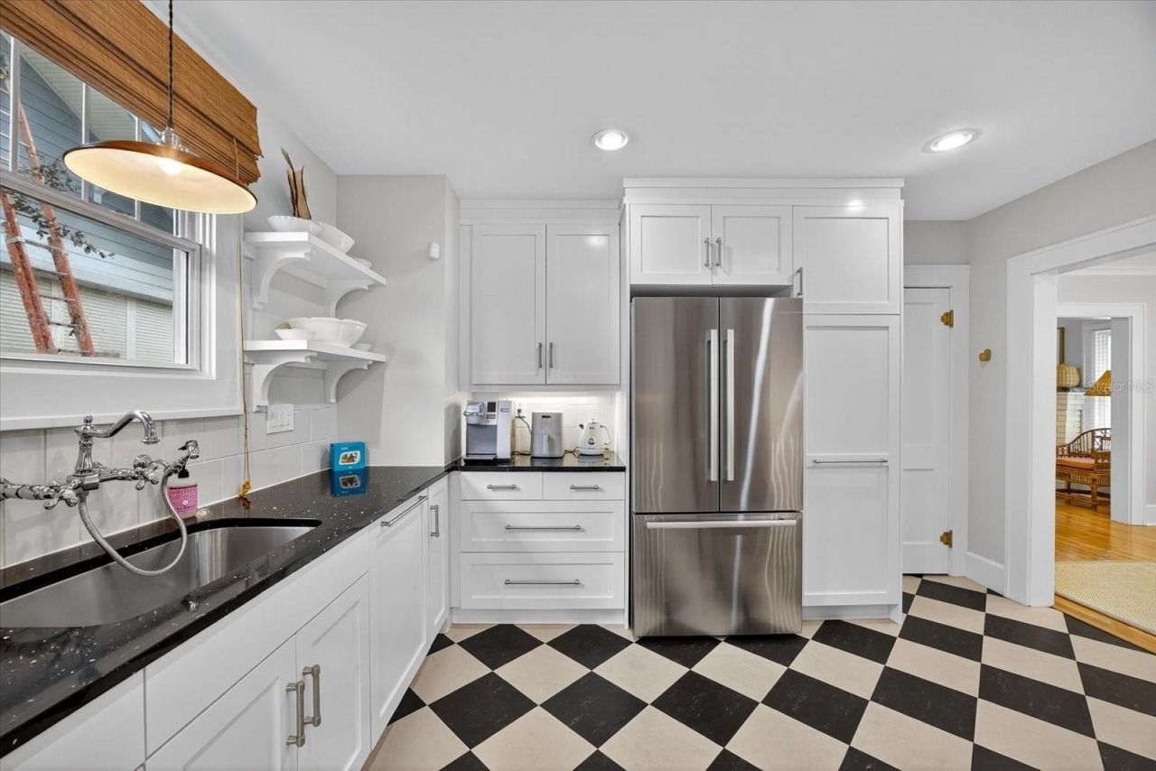 221 13th Avenue Ne, Saint Petersburg, FL 33701 Photo