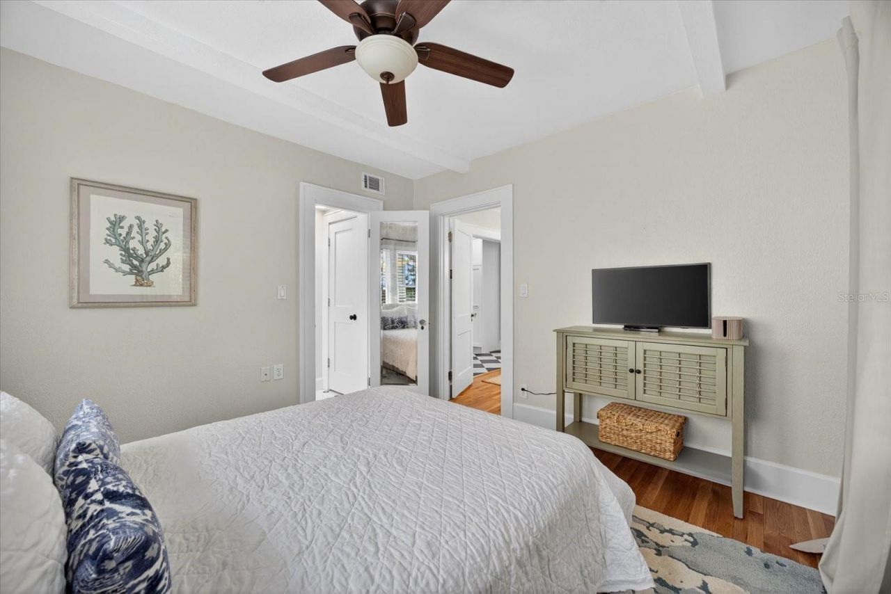 221 13th Avenue Ne, Saint Petersburg, FL 33701 Photo