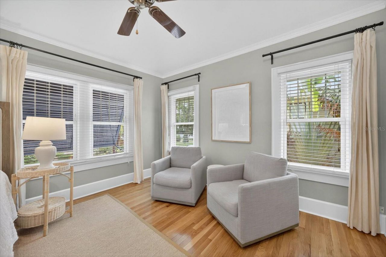 221 13th Avenue Ne, Saint Petersburg, FL 33701 Photo