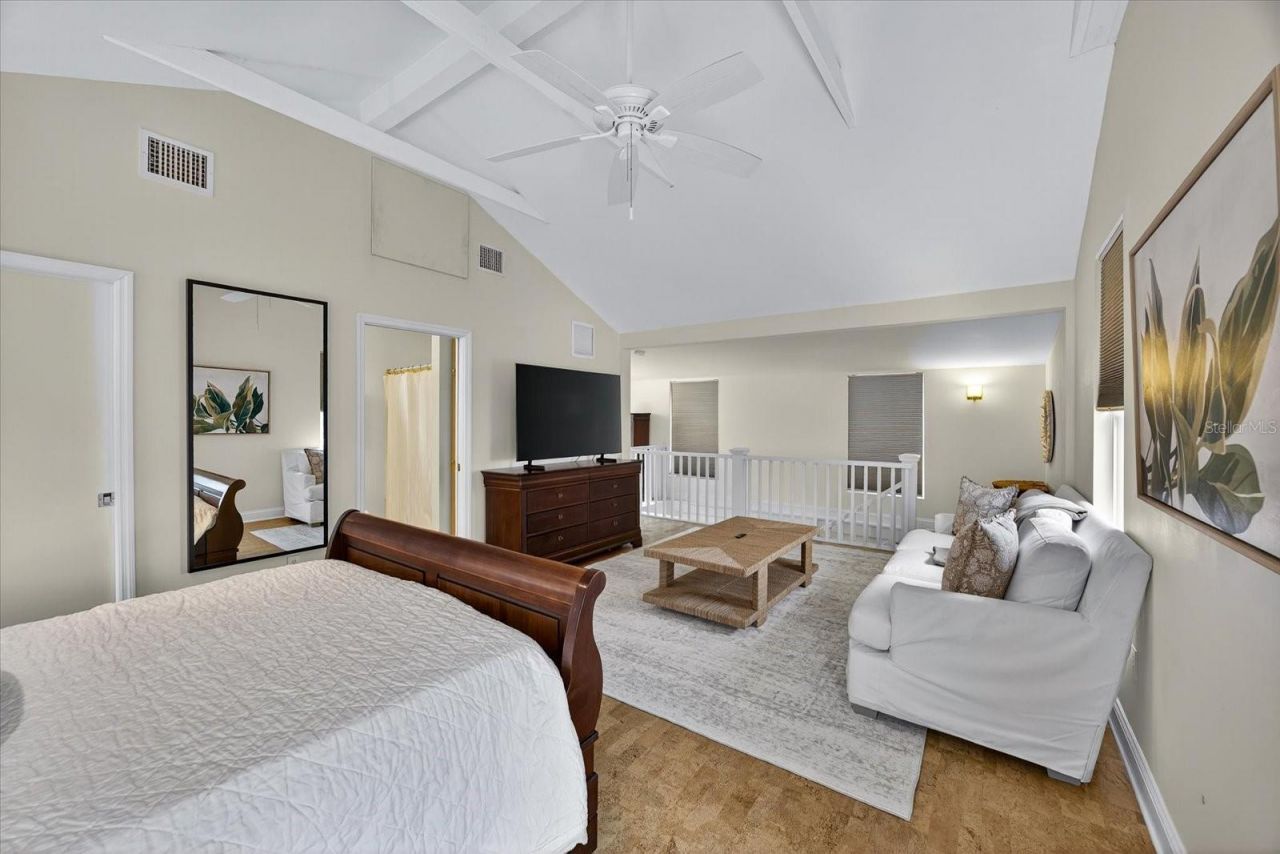 221 13th Avenue Ne, Saint Petersburg, FL 33701 Photo