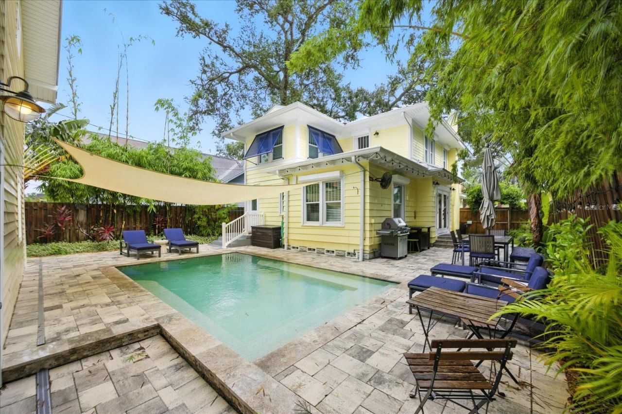 221 13th Avenue Ne, Saint Petersburg, FL 33701 Photo