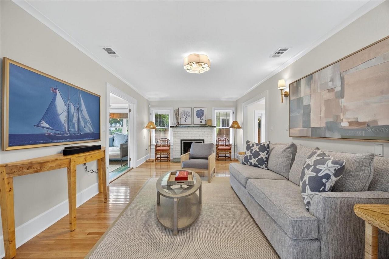 221 13th Avenue Ne, Saint Petersburg, FL 33701 Photo