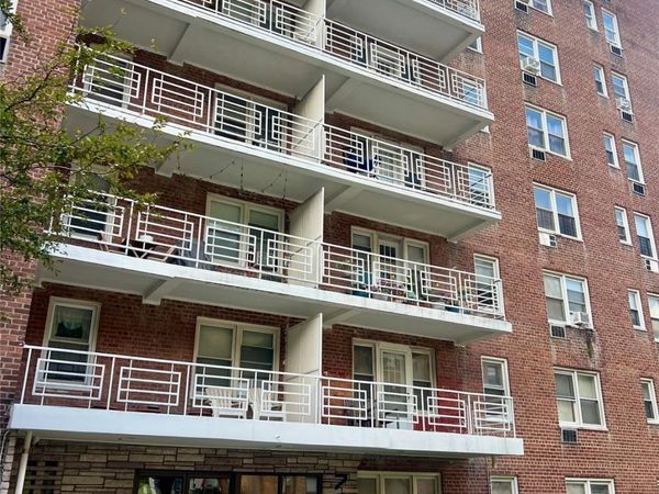 709 Warburton Avenue, Unit 7H, Yonkers, NY 10701