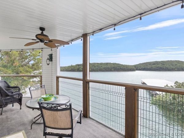 601 Park Place Drive, Unit 2A, Kaiser, MO 65047