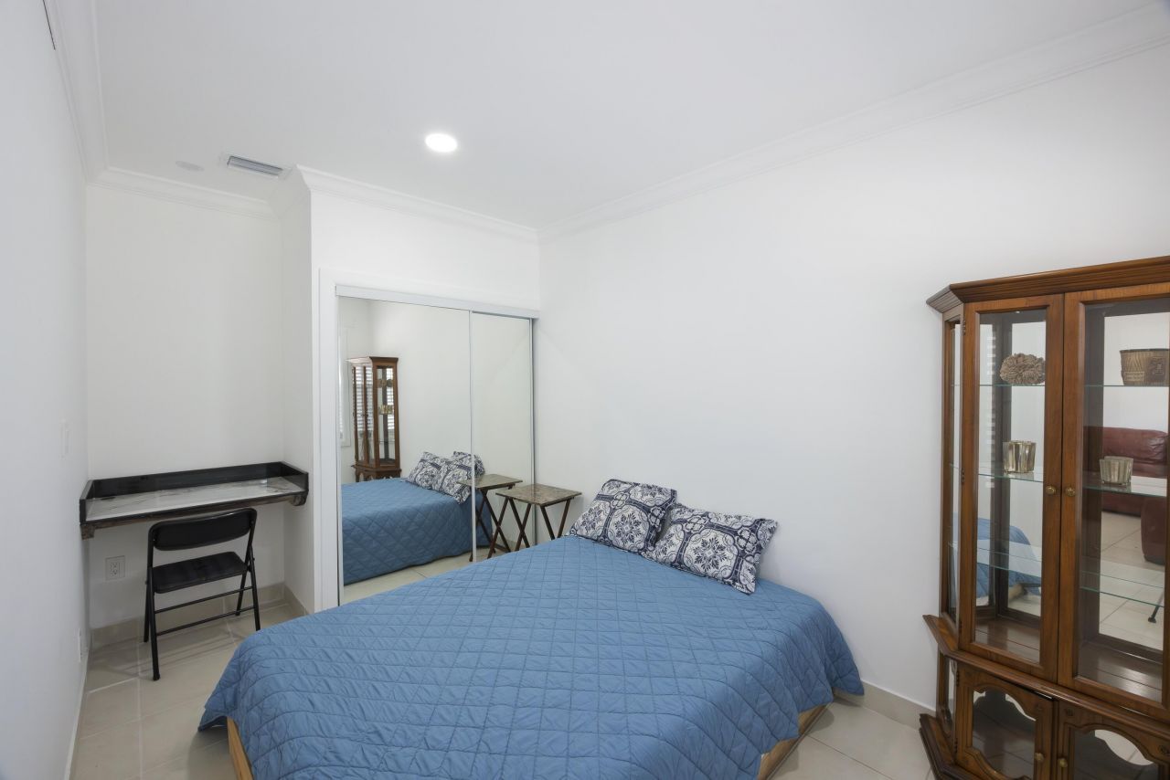 4591 Purdy Lane, Unit 2, West Palm Beach, FL 33415 Photo