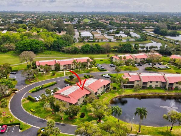 21214 Lago Circle, Unit 8f, Boca Raton, FL 33433