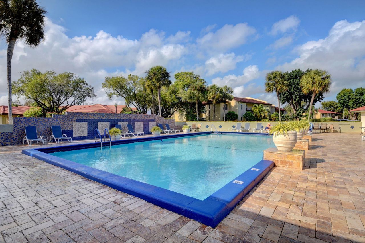 21214 Lago Circle, Unit 8f, Boca Raton, FL 33433 Photo