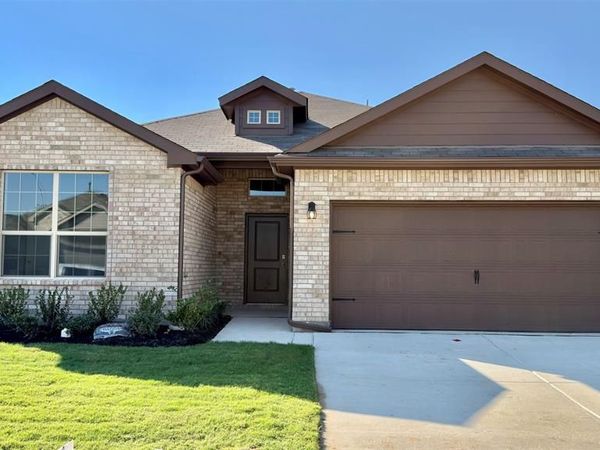 4369 MILL STREAM Lane, Fort Worth, TX 76036