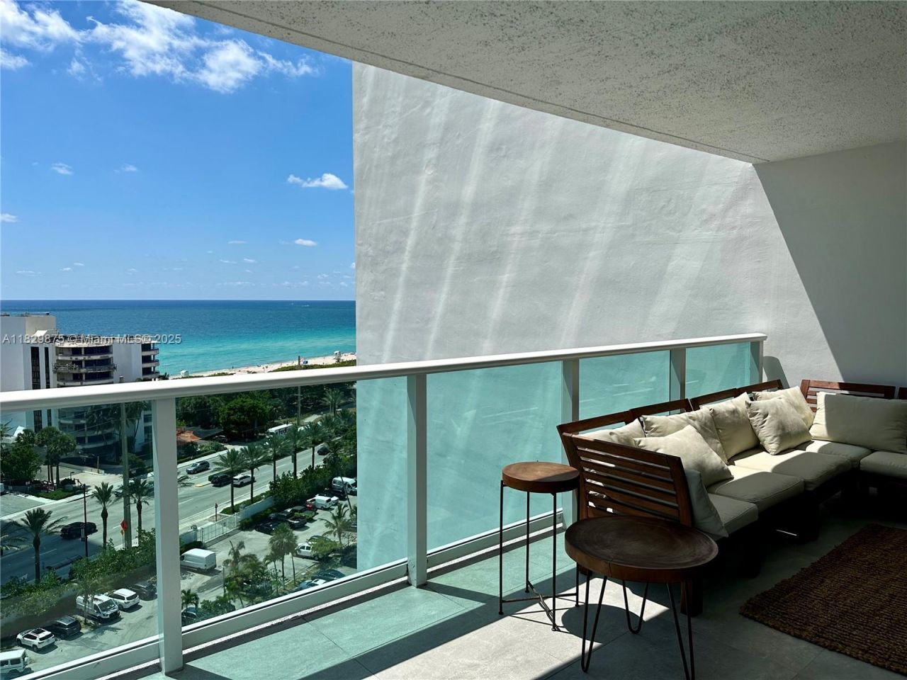 100 Bayview Dr, Unit 1405, Sunny Isles Beach, FL 33160 Photo